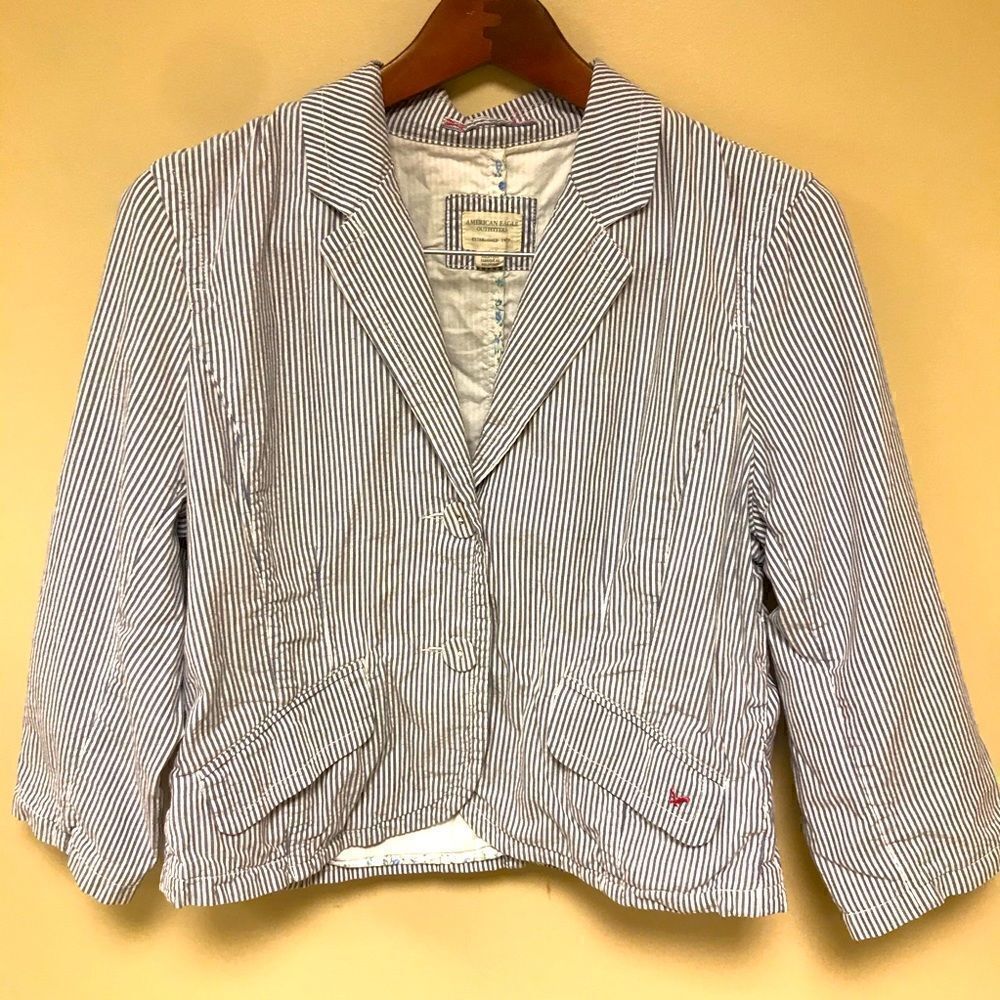 👠American Eagle striped jacket.  Size XL
